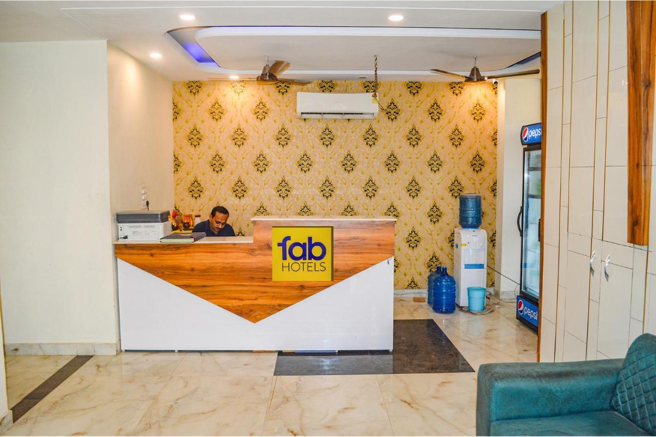 Fabhotel The Golf Inn Noida Eksteriør billede
